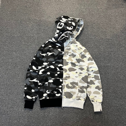 BAPE Shark Full-Zip Hoodie – Split Camo Noir/Blanc