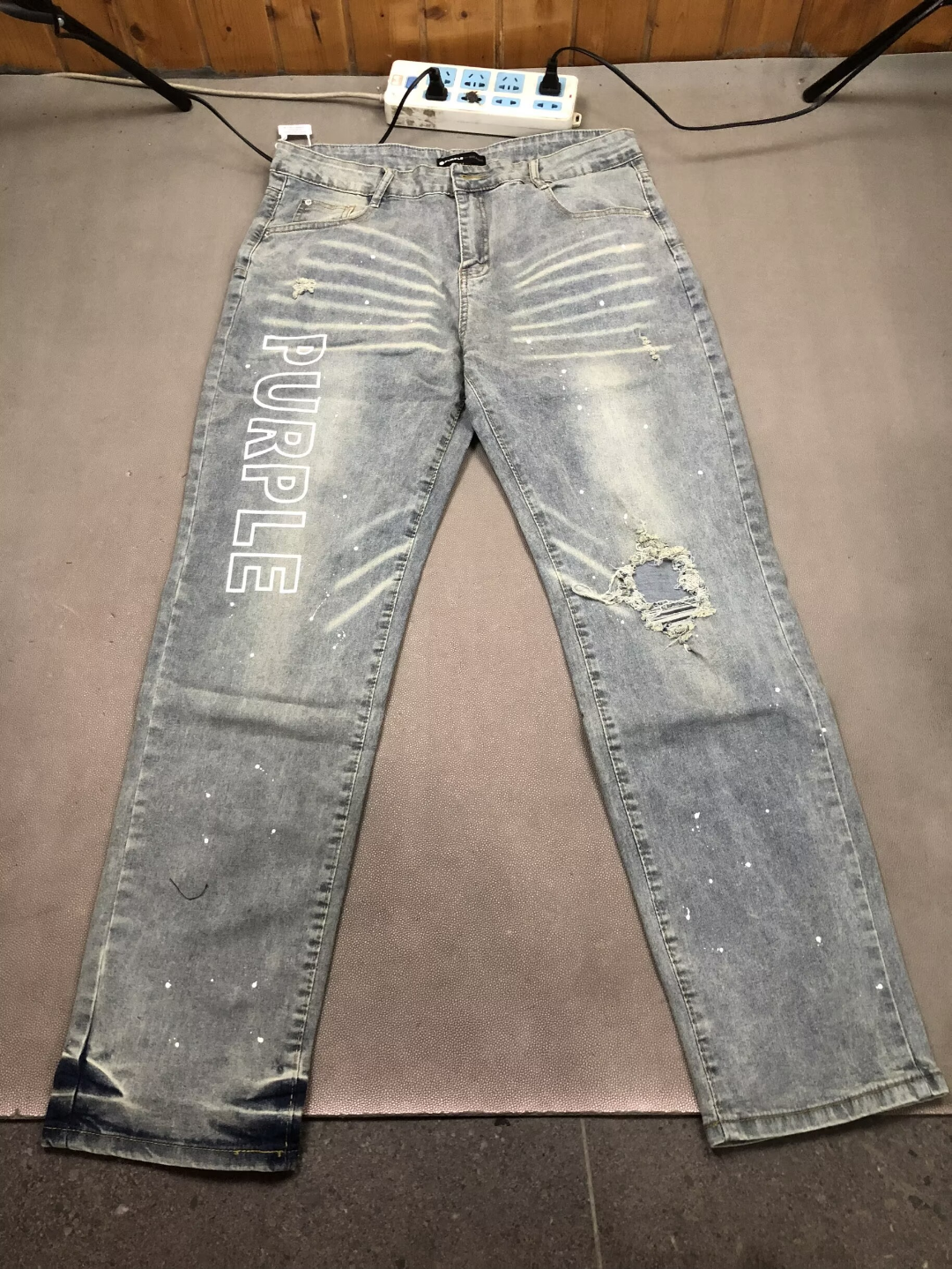 Purple Brand Jeans – Gris Logo PURPLE